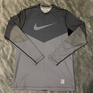 Nike PRO sweatshirt